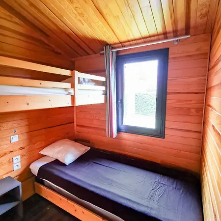 Prl Le Vedrignans 4*