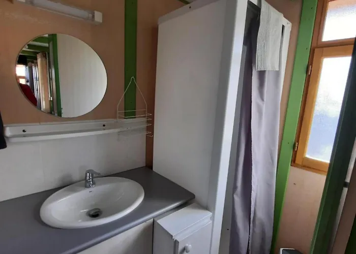 Κάμπινγκ Prl Le Vedrignans 4*