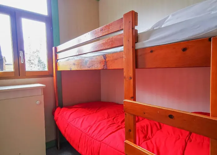 Prl Le Vedrignans Κάμπινγκ