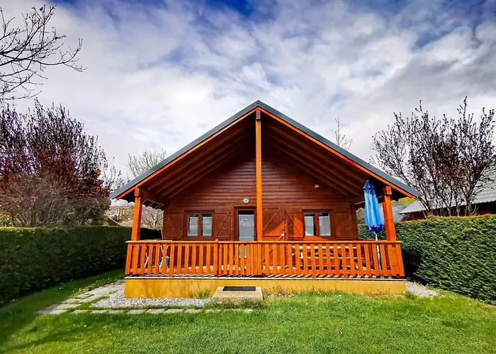 Prl Le Vedrignans Κάμπινγκ